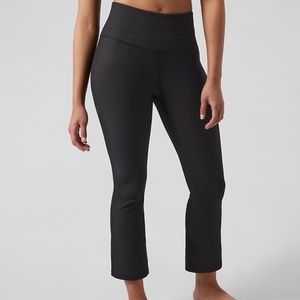 Athleta Elation Rib Crop Flare sz  Med Petite NWOT